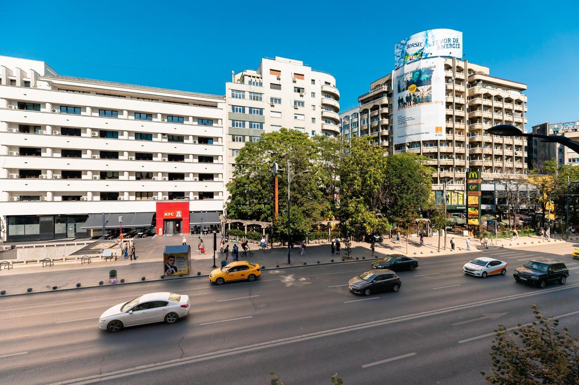 Central Studios In Piata Romana Βουκουρέστι Εξωτερικό φωτογραφία