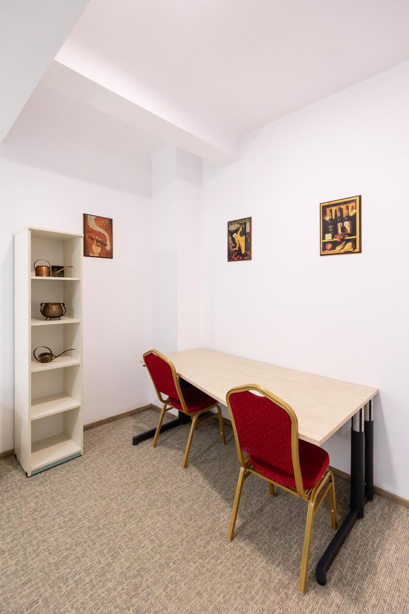 Central Studios In Piata Romana Βουκουρέστι Εξωτερικό φωτογραφία